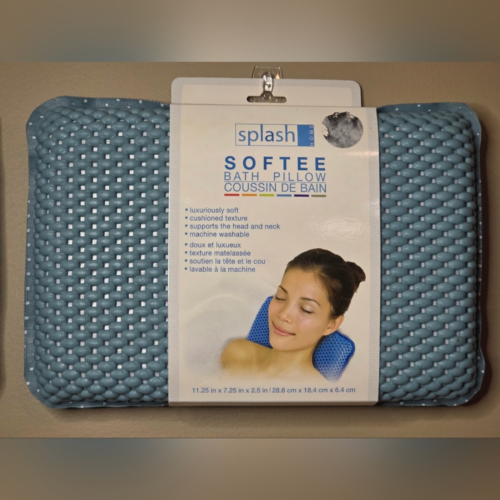 Splash Home Softee Bath Pillow        SET OF TWO    NWT